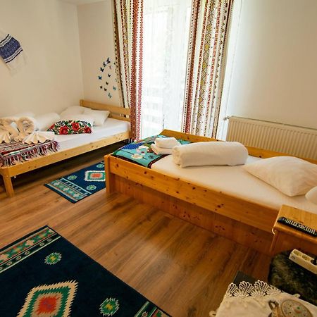 Lacrima Izei Villa Săcel Exterior foto